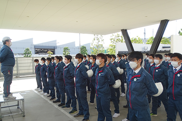 Training and practical exercise at Isuzu Technical High School.
