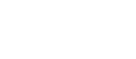 この国を支えるトラックもまた、人に支えられている。