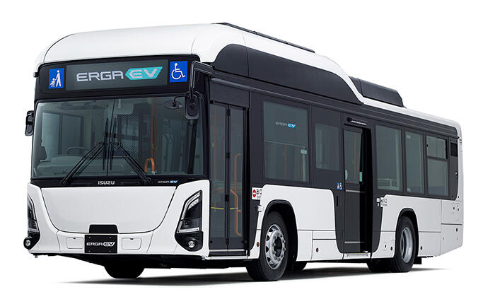 いすゞ　路線バス「エルガEV」発売、国内初の車内床面フルフラット化